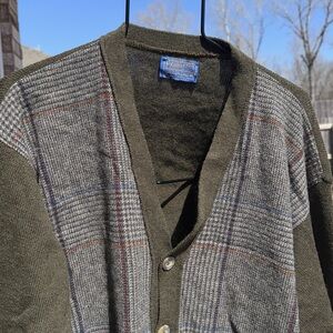 Vintage Pendleton cardigan sweater xl USA made 
Green Gray burgundy blue